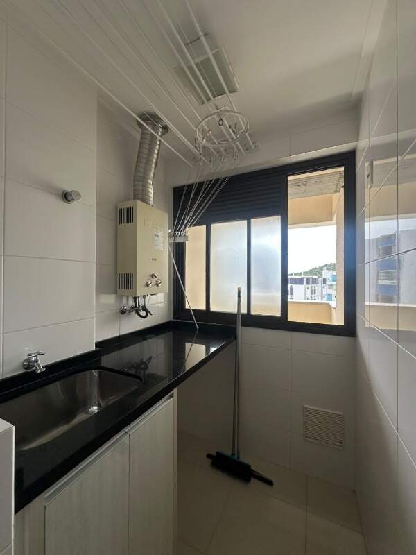 Apartamento para aluguel no Itacorubi: 