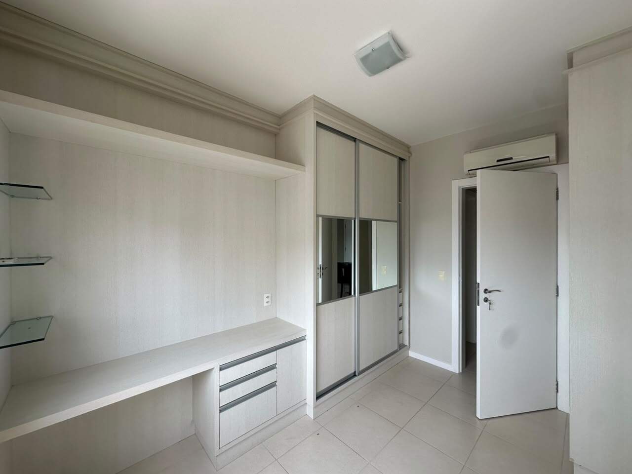 Apartamento para aluguel no Itacorubi: 
