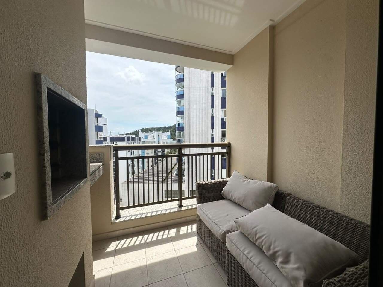 Apartamento para aluguel no Itacorubi: 
