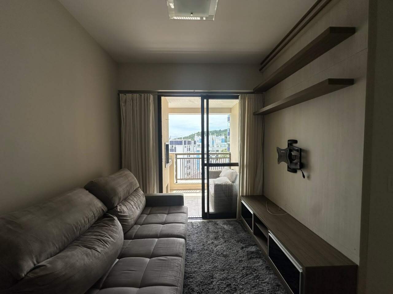 Apartamento para aluguel no Itacorubi: 