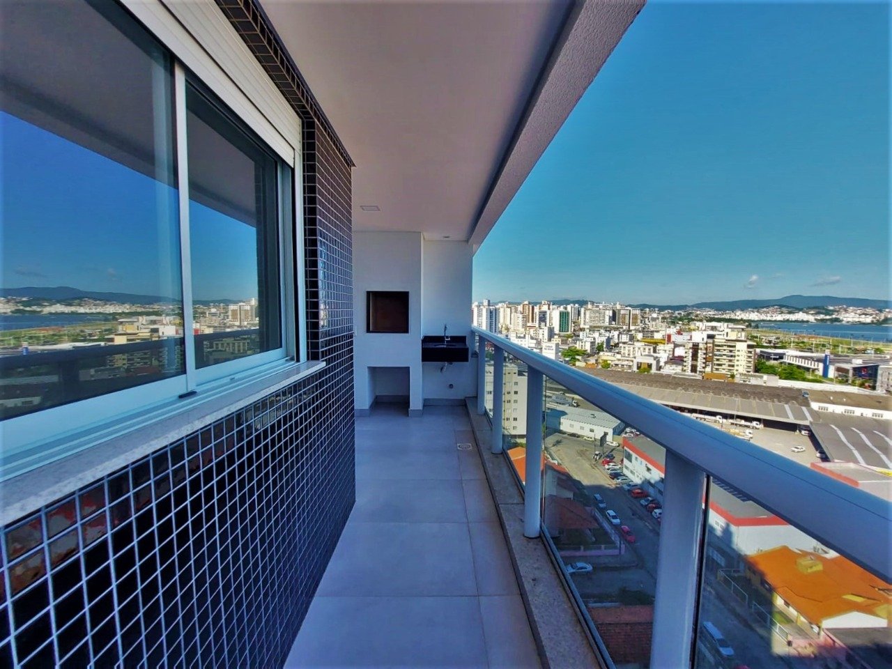 Apartamento à venda no Kobrasol: 