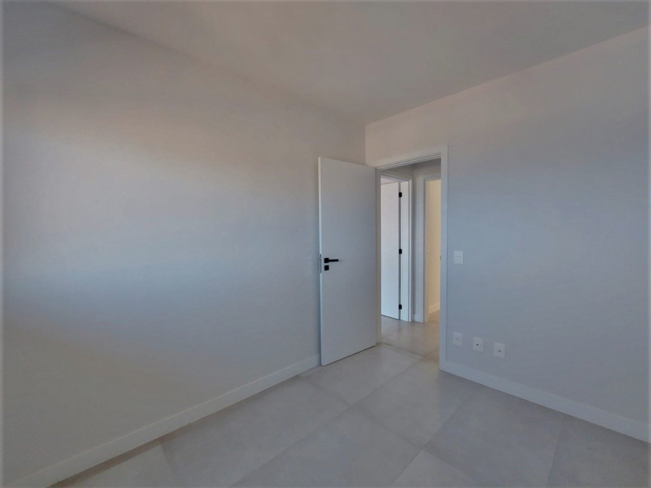 Apartamento à venda no Kobrasol: 