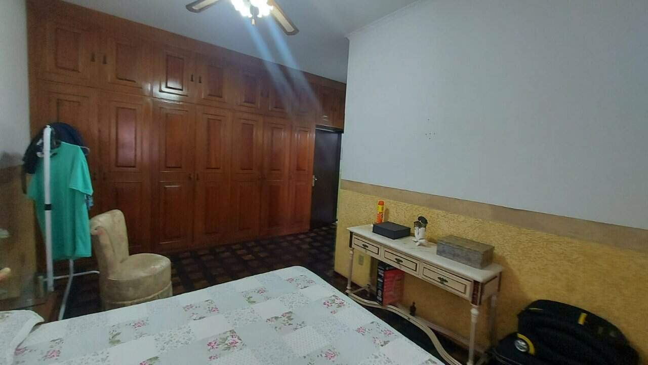Casa à venda no PRAIA COMPRIDA: 