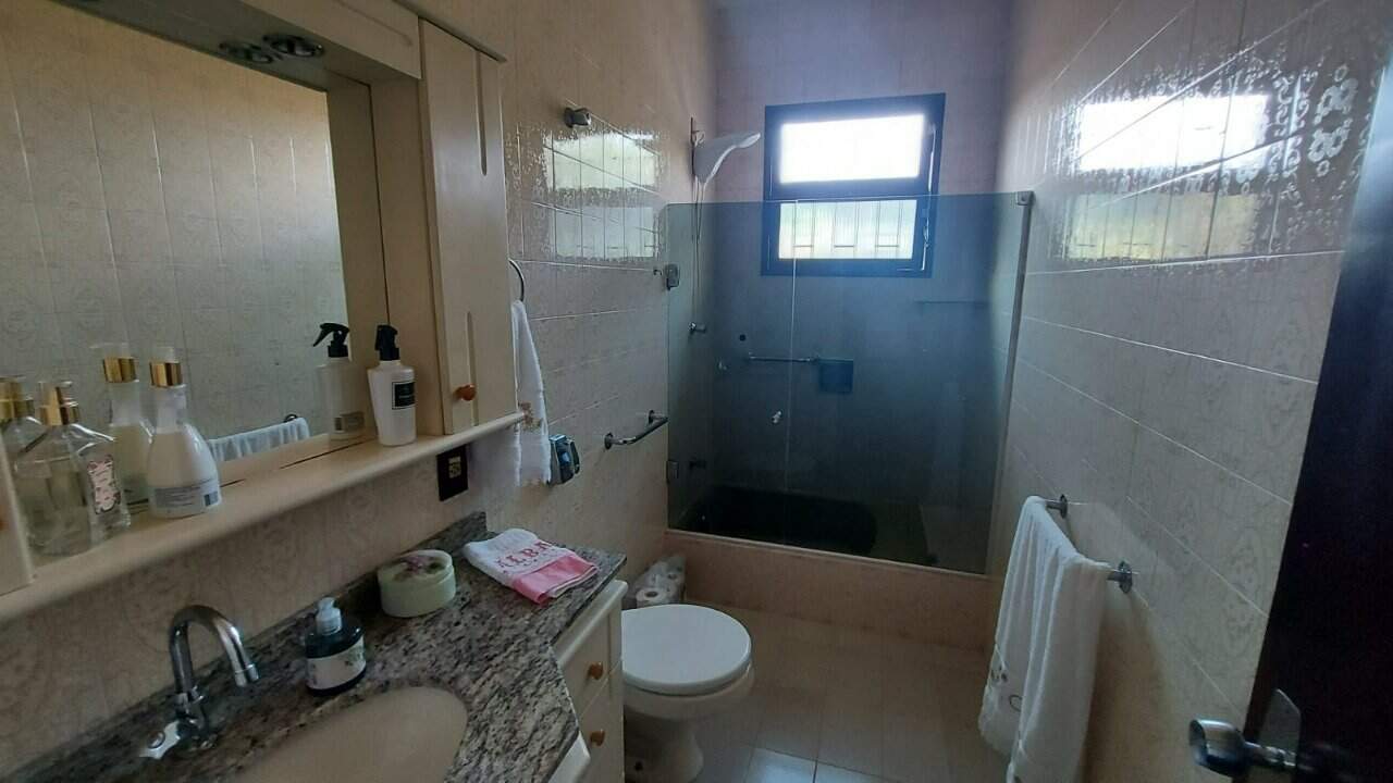 Casa à venda no PRAIA COMPRIDA: 