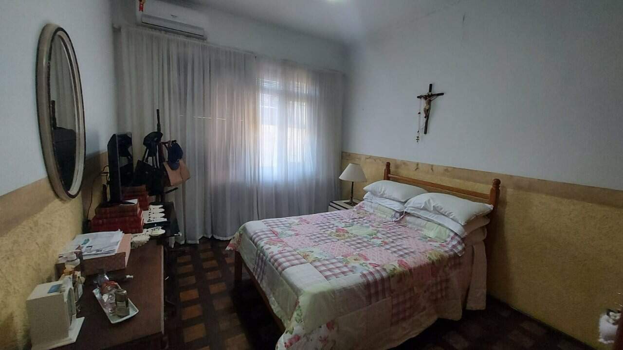 Casa à venda no PRAIA COMPRIDA: 