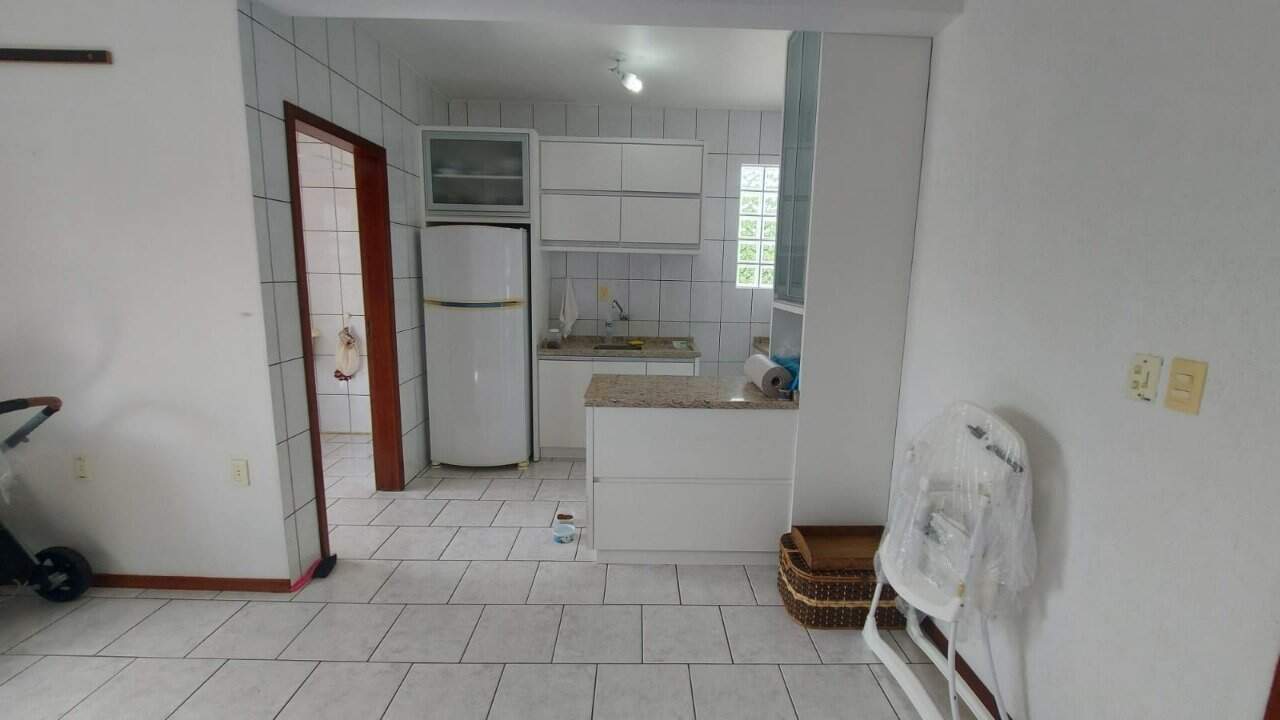 Casa à venda no PRAIA COMPRIDA: 