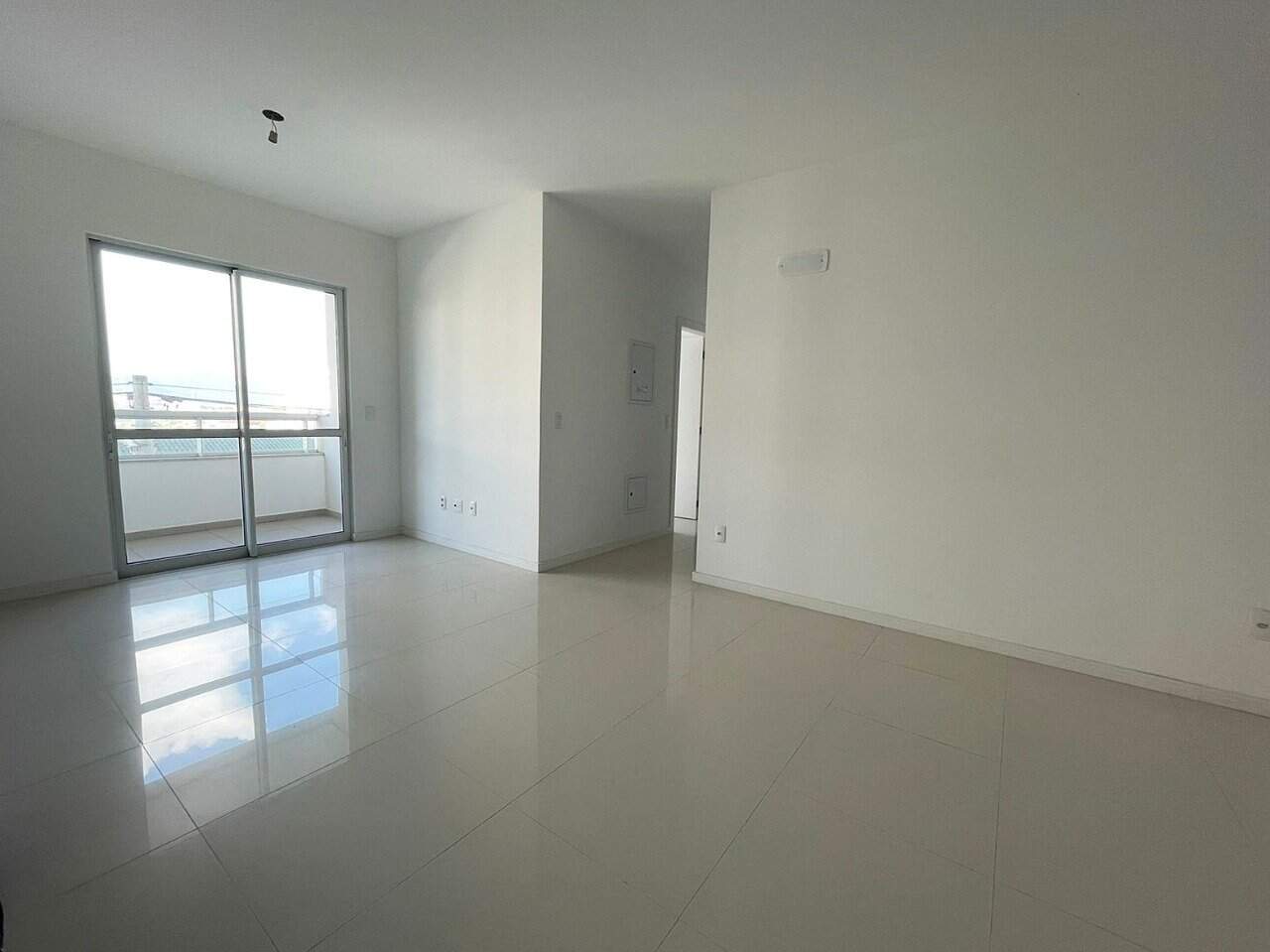 Apartamento à venda no Capoeiras: 