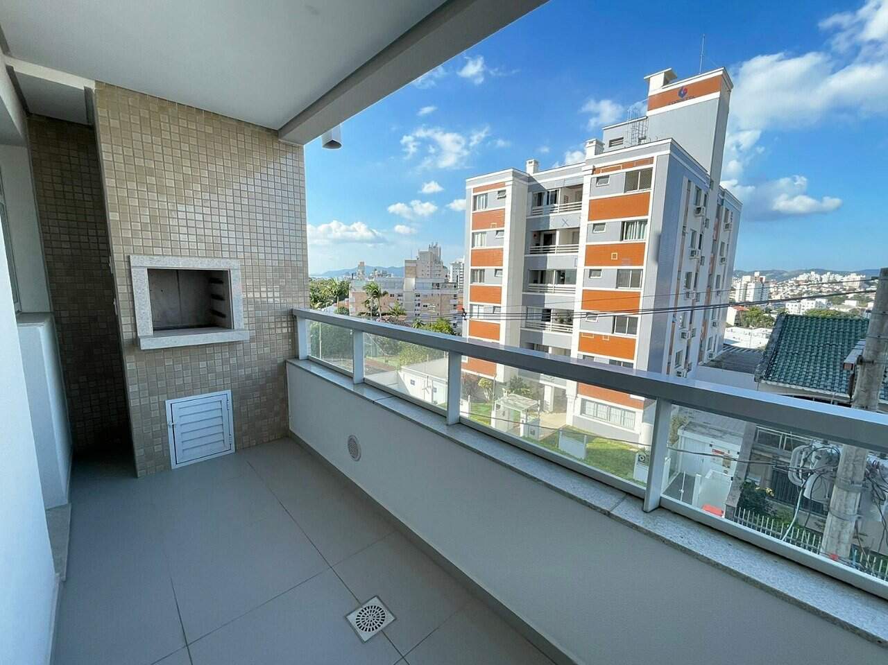 Apartamento à venda no Capoeiras: 