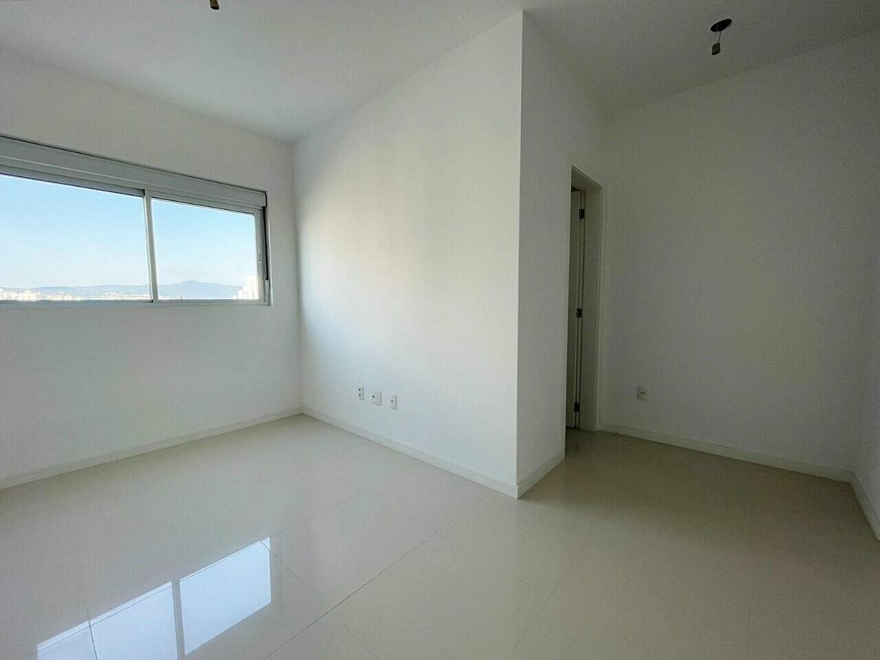 Apartamento à venda no Capoeiras: 