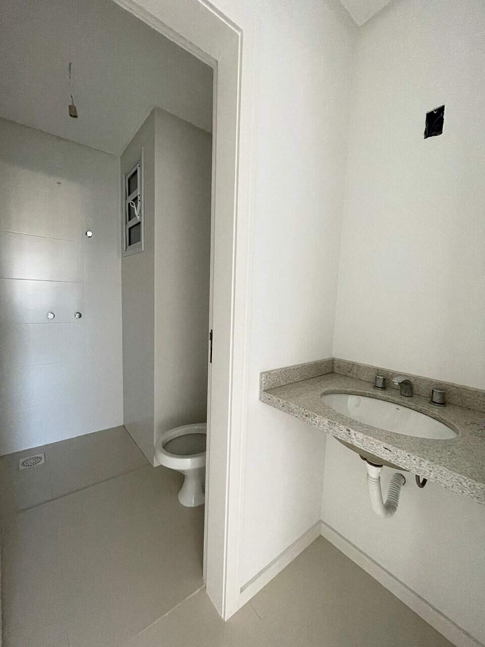 Apartamento à venda no Capoeiras: 