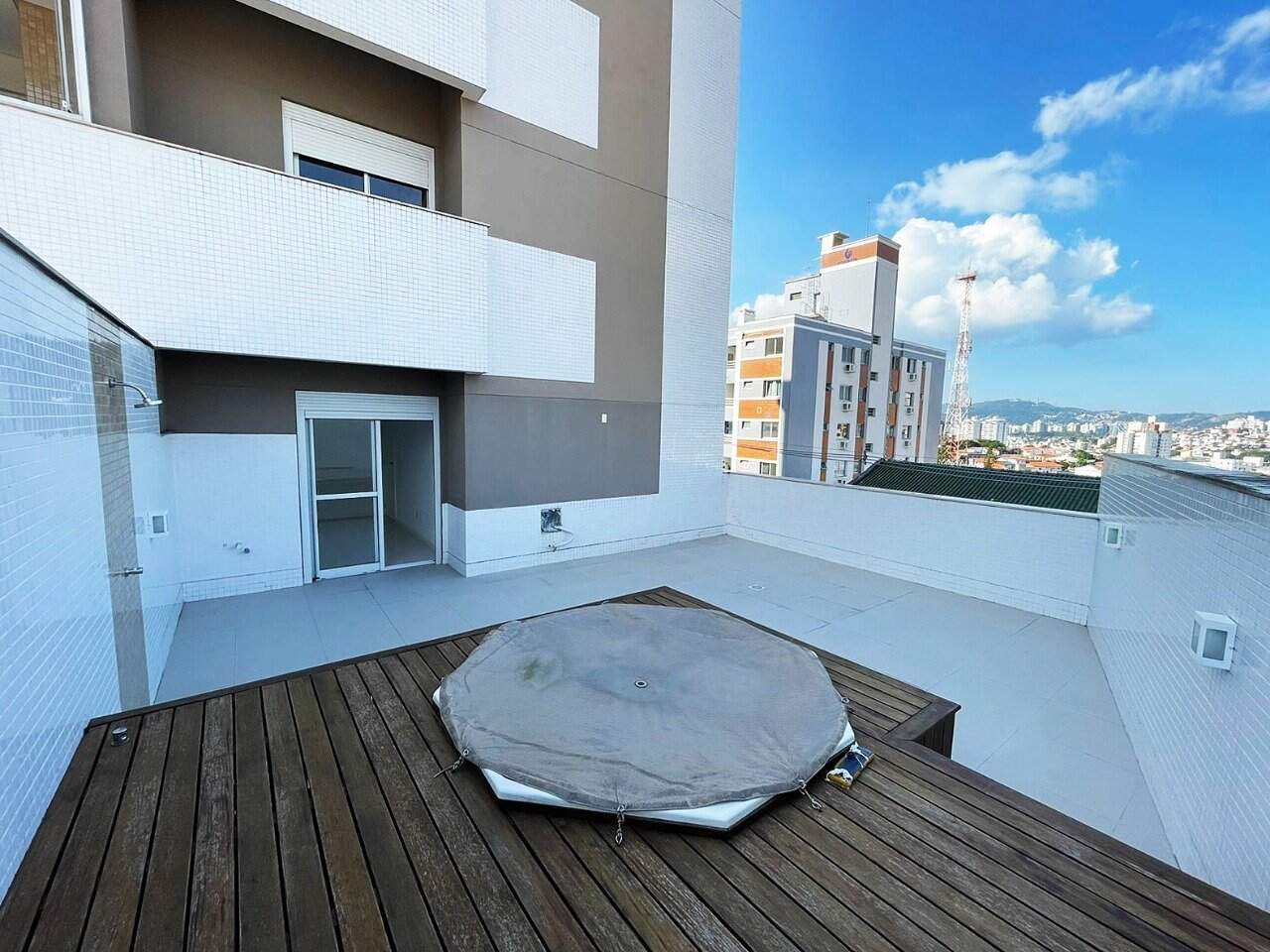 Apartamento à venda no Capoeiras: 
