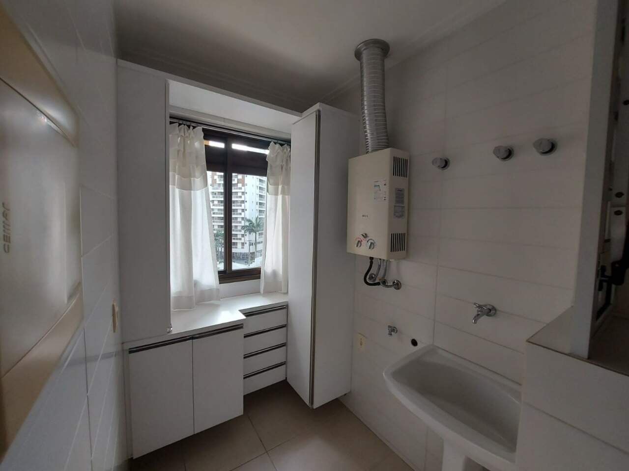 Apartamento para aluguel no Centro: 