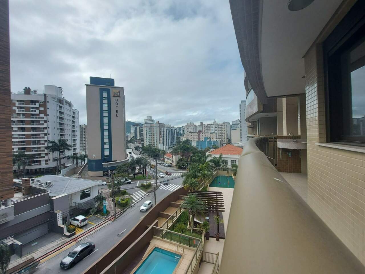 Apartamento para aluguel no Centro: 