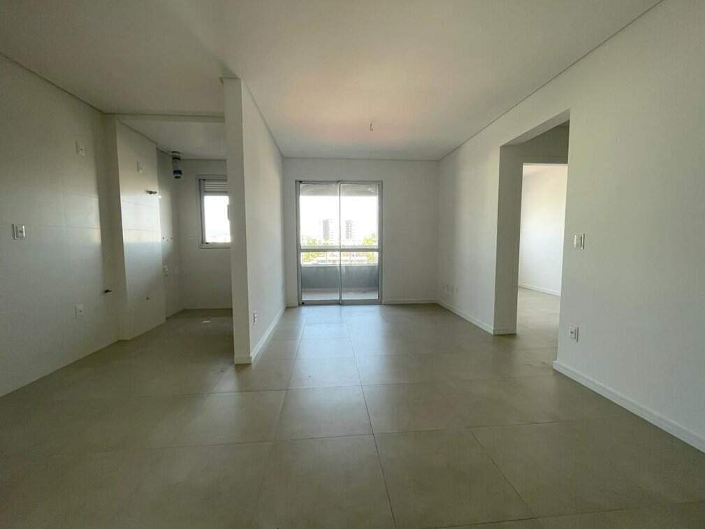 Apartamento à venda no Capoeiras: 