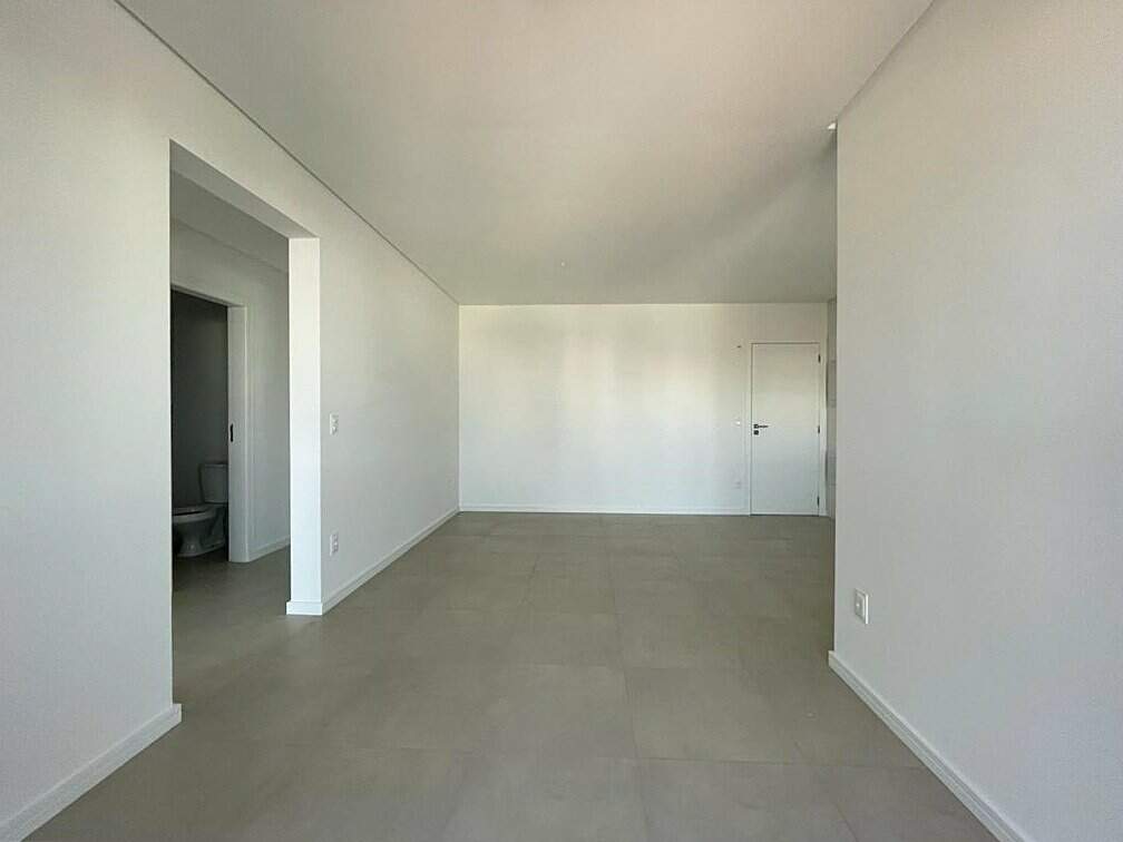 Apartamento à venda no Capoeiras: 