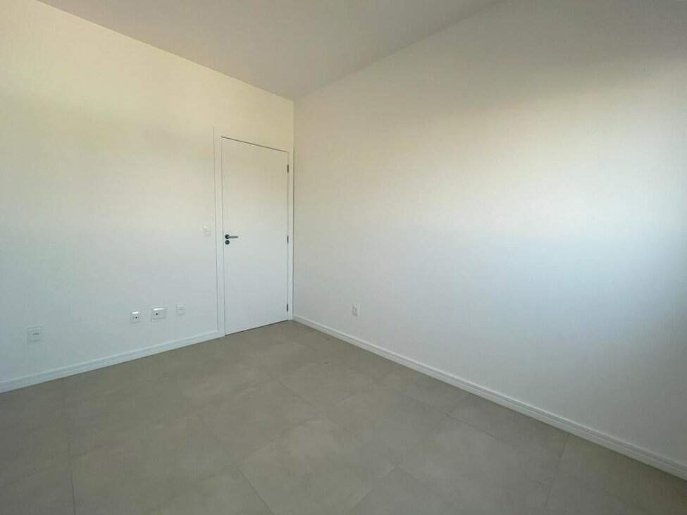 Apartamento à venda no Capoeiras: 