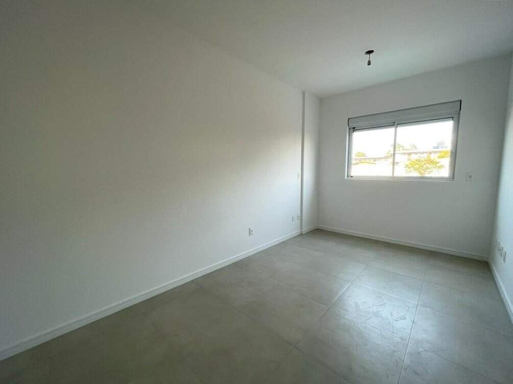 Apartamento à venda no Capoeiras: 