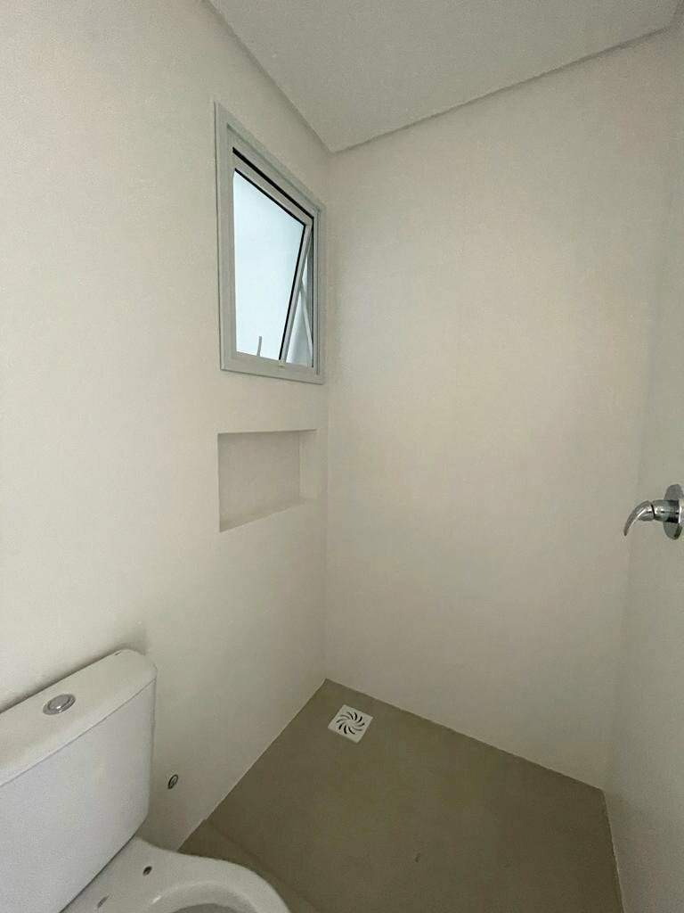 Apartamento à venda no Capoeiras: 