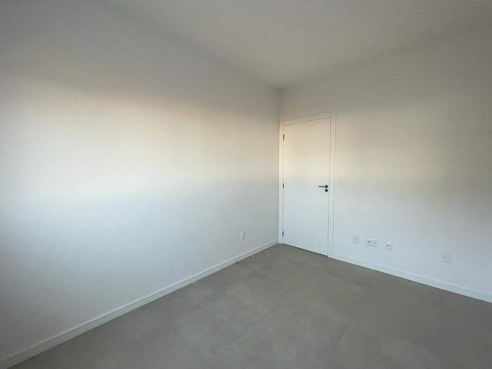 Apartamento à venda no Capoeiras: 