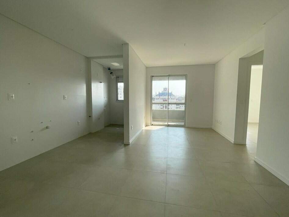 Apartamento à venda no Capoeiras: 