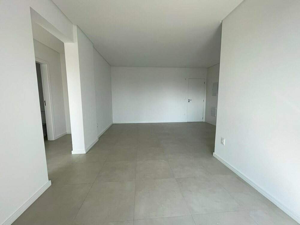 Apartamento à venda no Capoeiras: 