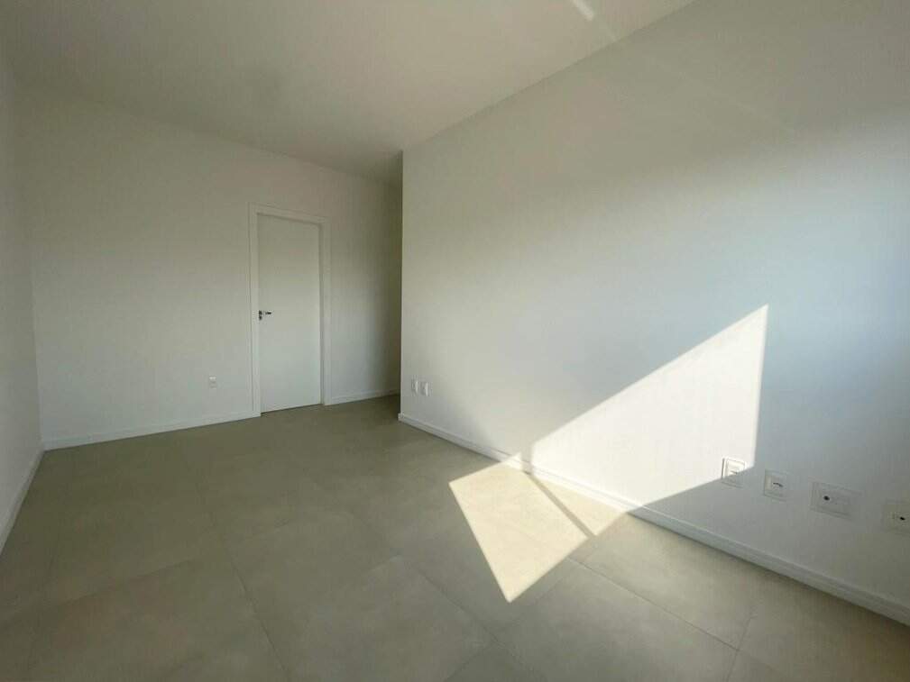 Apartamento à venda no Capoeiras: 