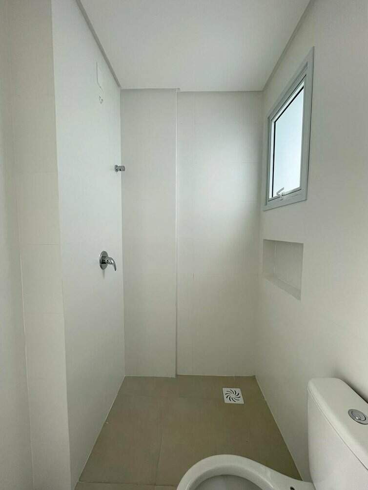 Apartamento à venda no Capoeiras: 