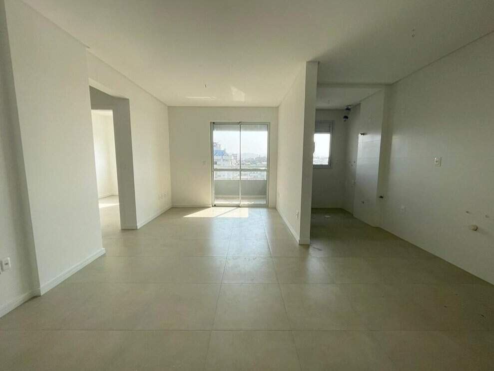 Apartamento à venda no Capoeiras: 