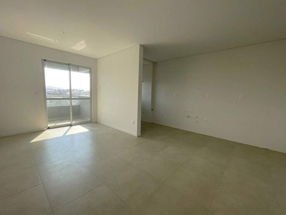 Apartamento à venda no Capoeiras: 