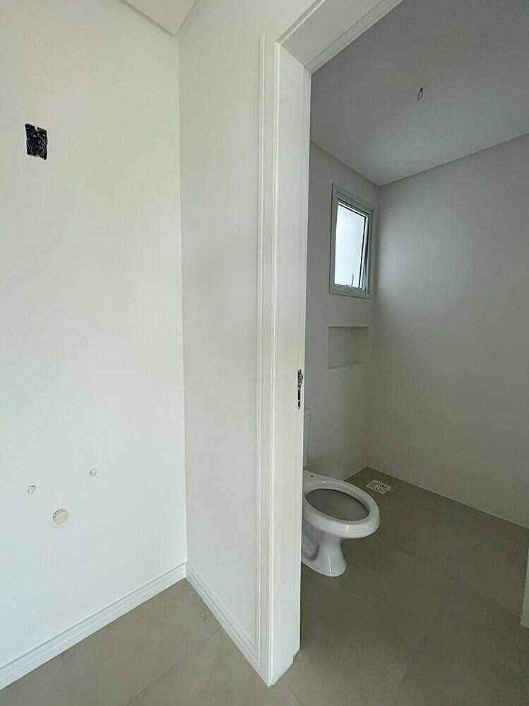 Apartamento à venda no Capoeiras: 