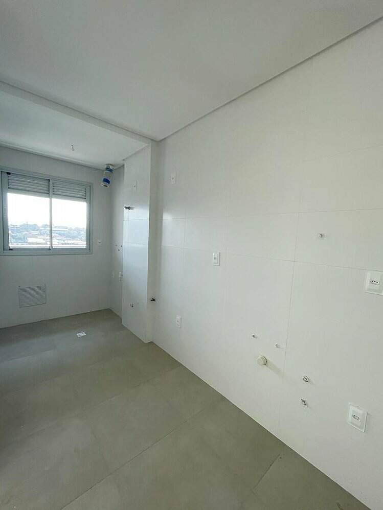 Apartamento à venda no Capoeiras: 