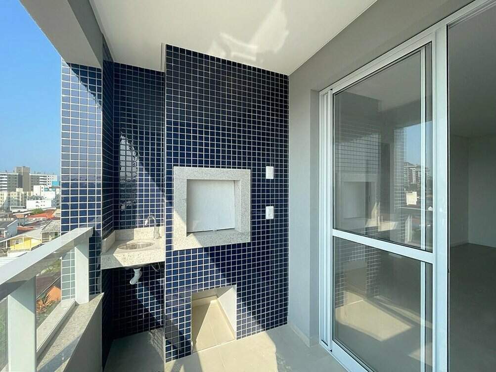 Apartamento à venda no Capoeiras: 