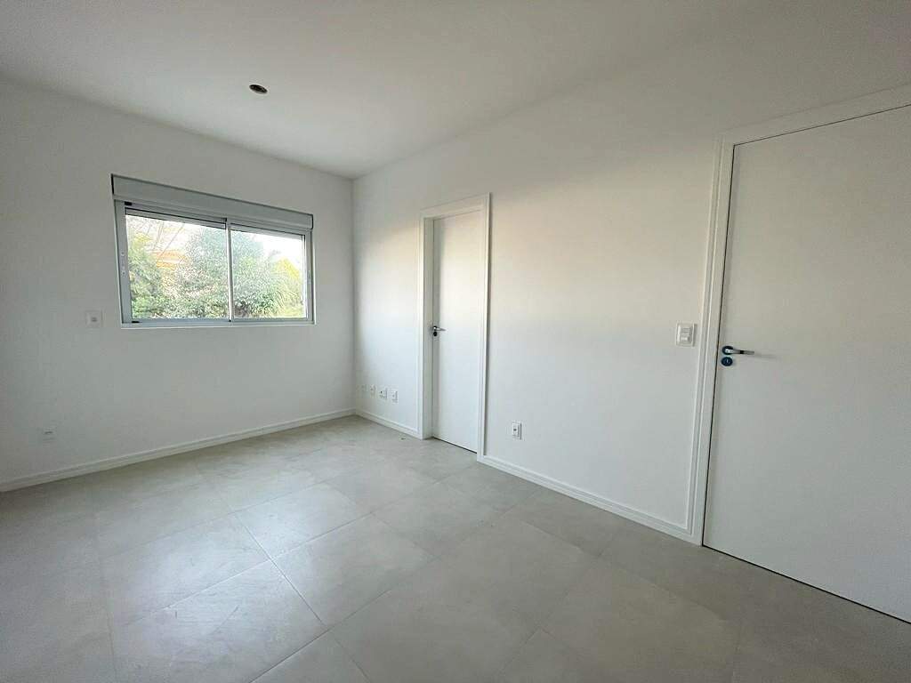 Apartamento à venda no Capoeiras: 