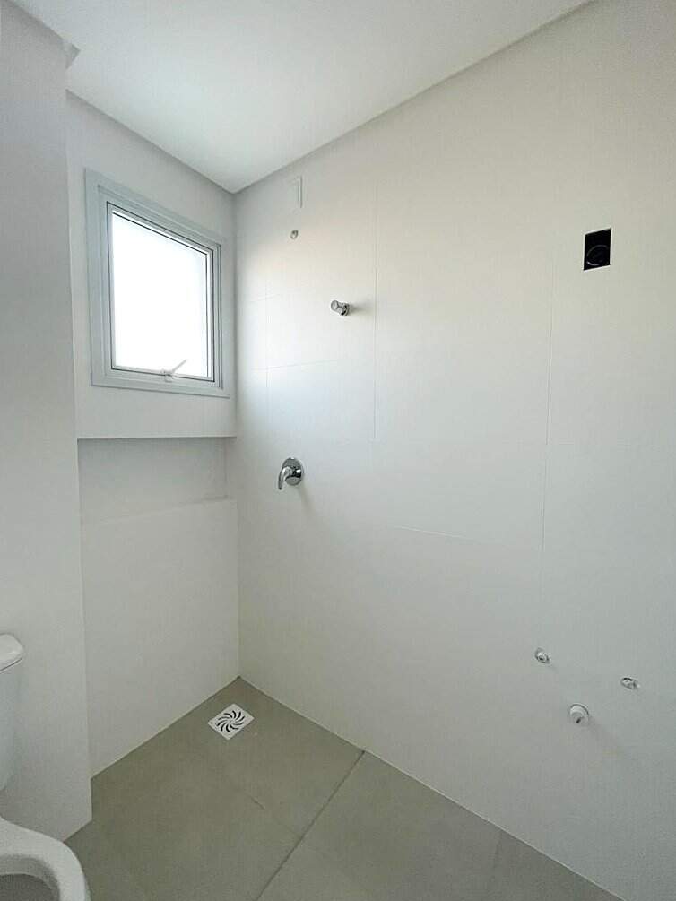 Apartamento à venda no Capoeiras: 