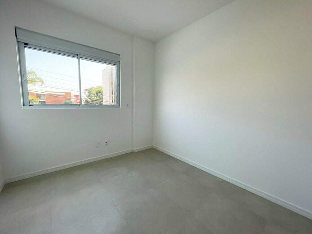 Apartamento à venda no Capoeiras: 