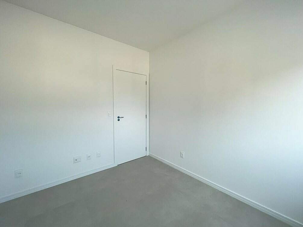 Apartamento à venda no Capoeiras: 