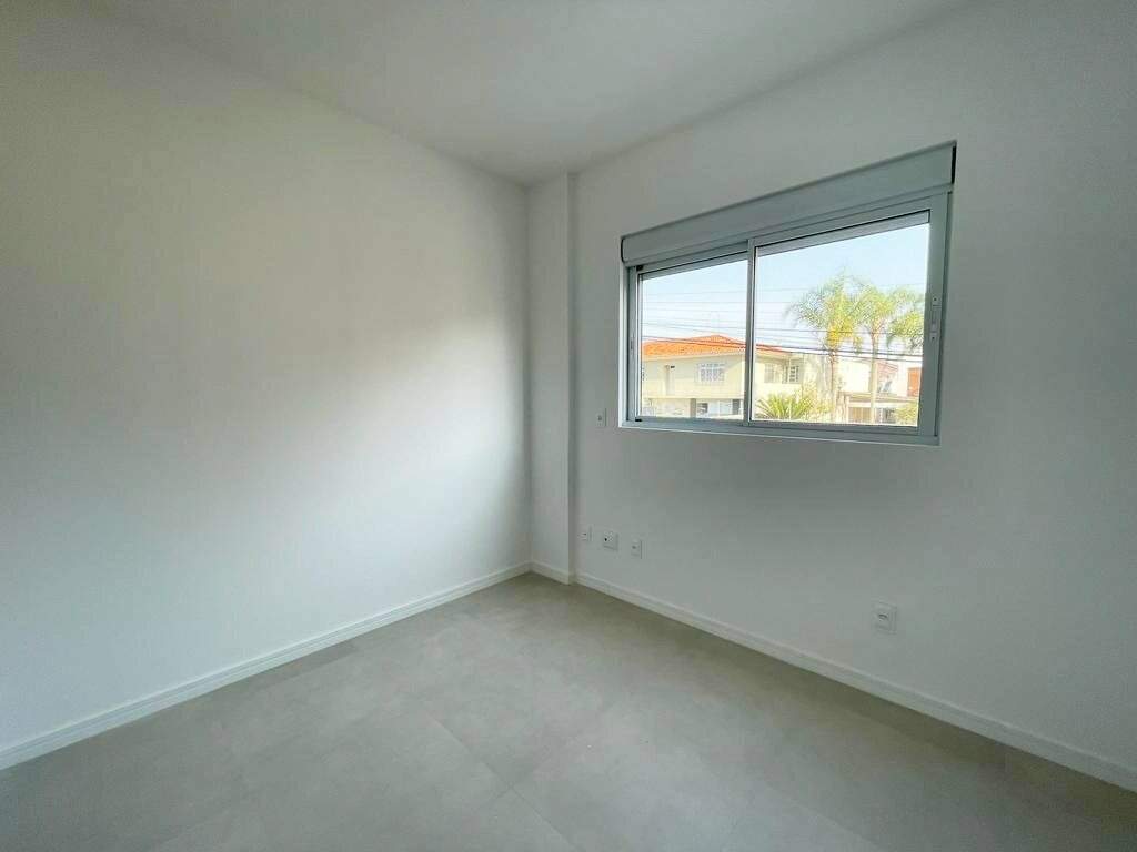 Apartamento à venda no Capoeiras: 