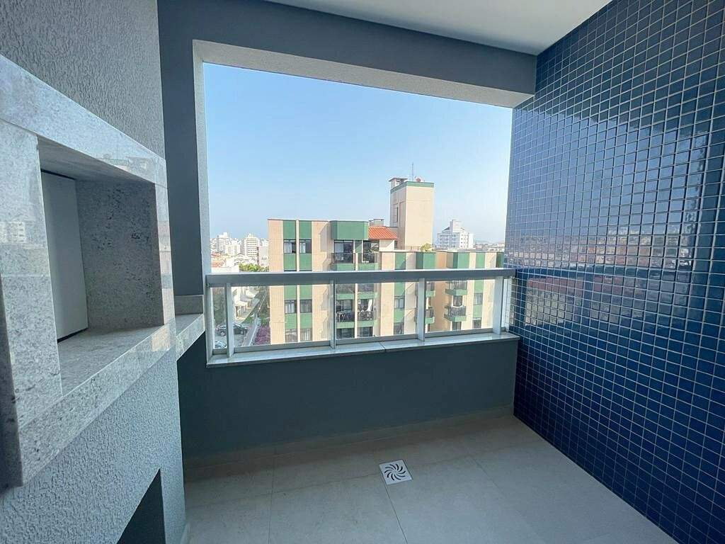Apartamento à venda no Capoeiras: 