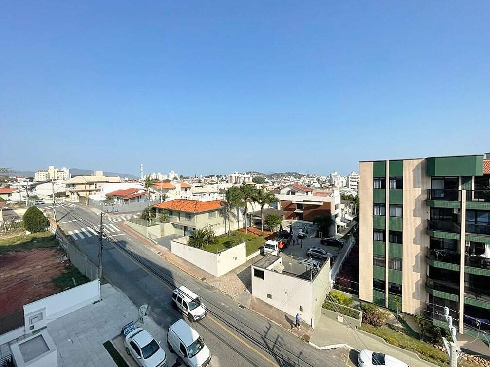 Apartamento à venda no Capoeiras: 