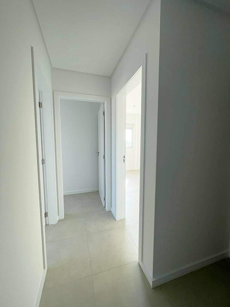 Apartamento à venda no Capoeiras: 