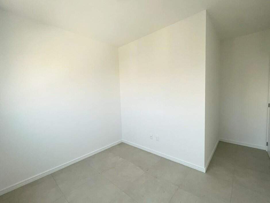 Apartamento à venda no Capoeiras: 