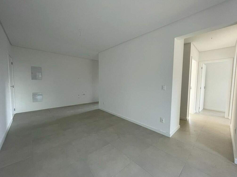 Apartamento à venda no Capoeiras: 