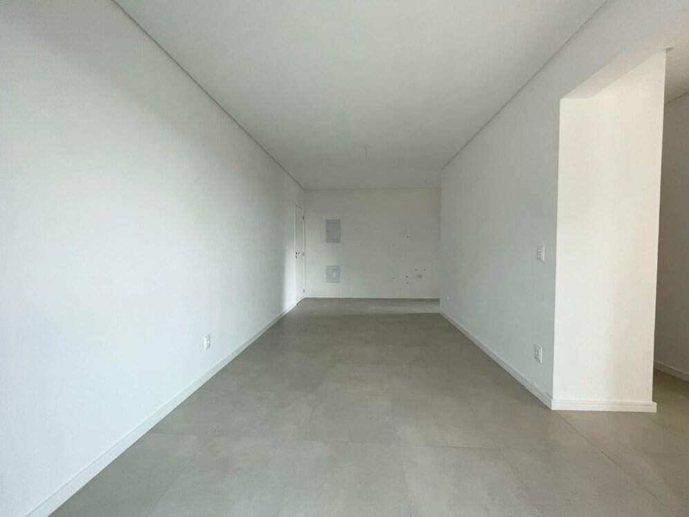 Apartamento à venda no Capoeiras: 