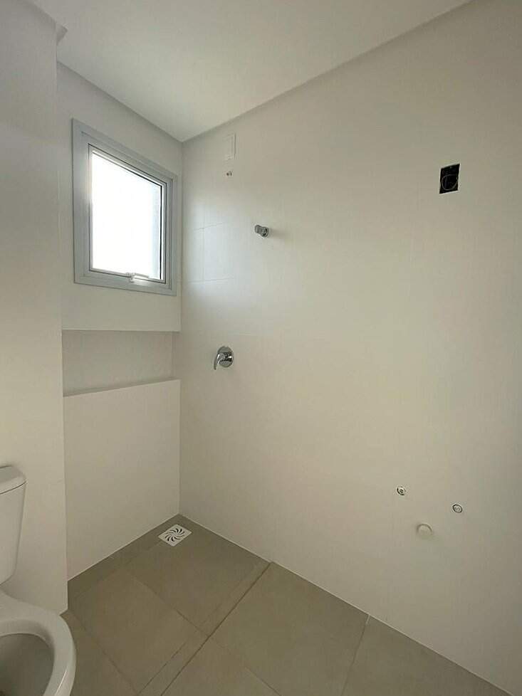 Apartamento à venda no Capoeiras: 