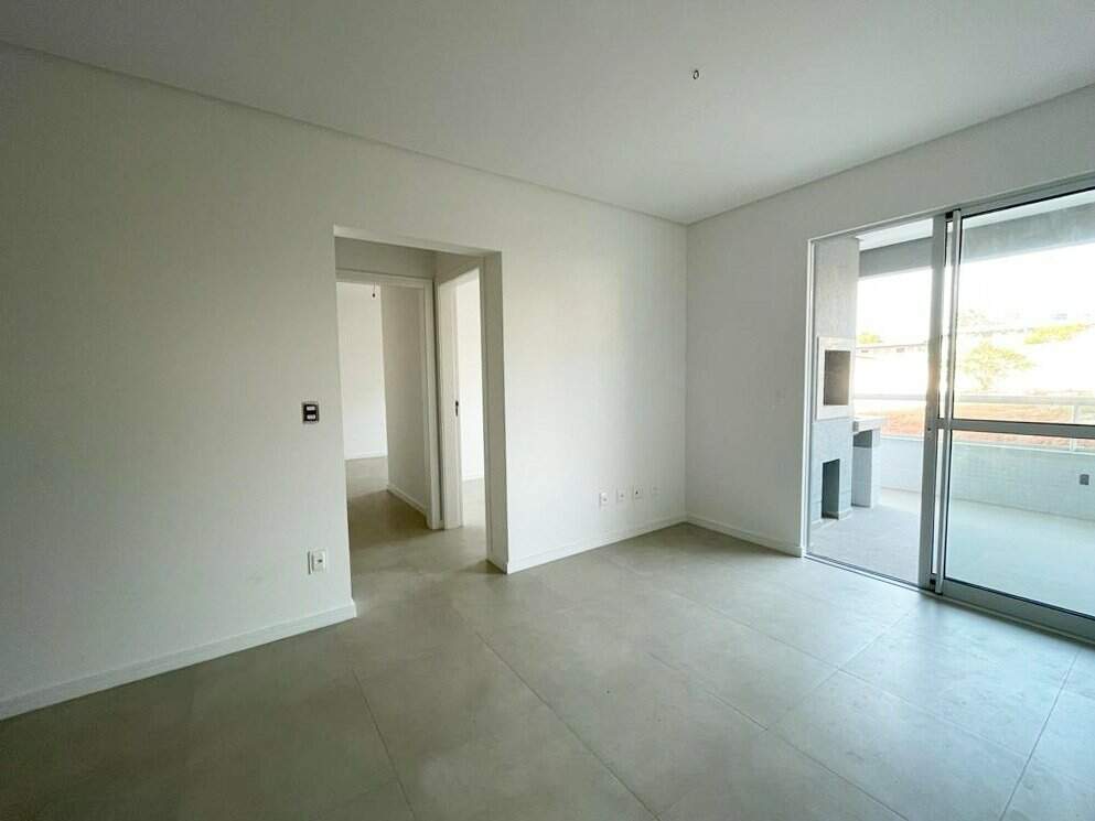Apartamento à venda no Capoeiras: 