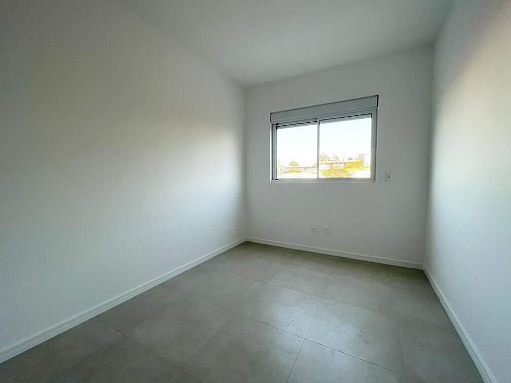 Apartamento à venda no Capoeiras: 