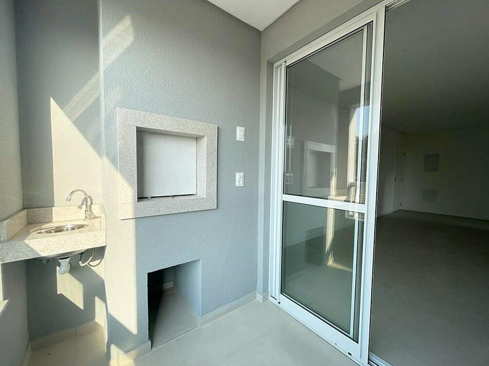 Apartamento à venda no Capoeiras: 