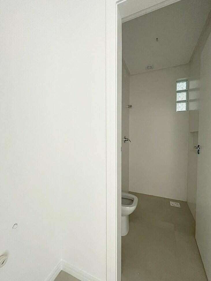 Apartamento à venda no Capoeiras: 