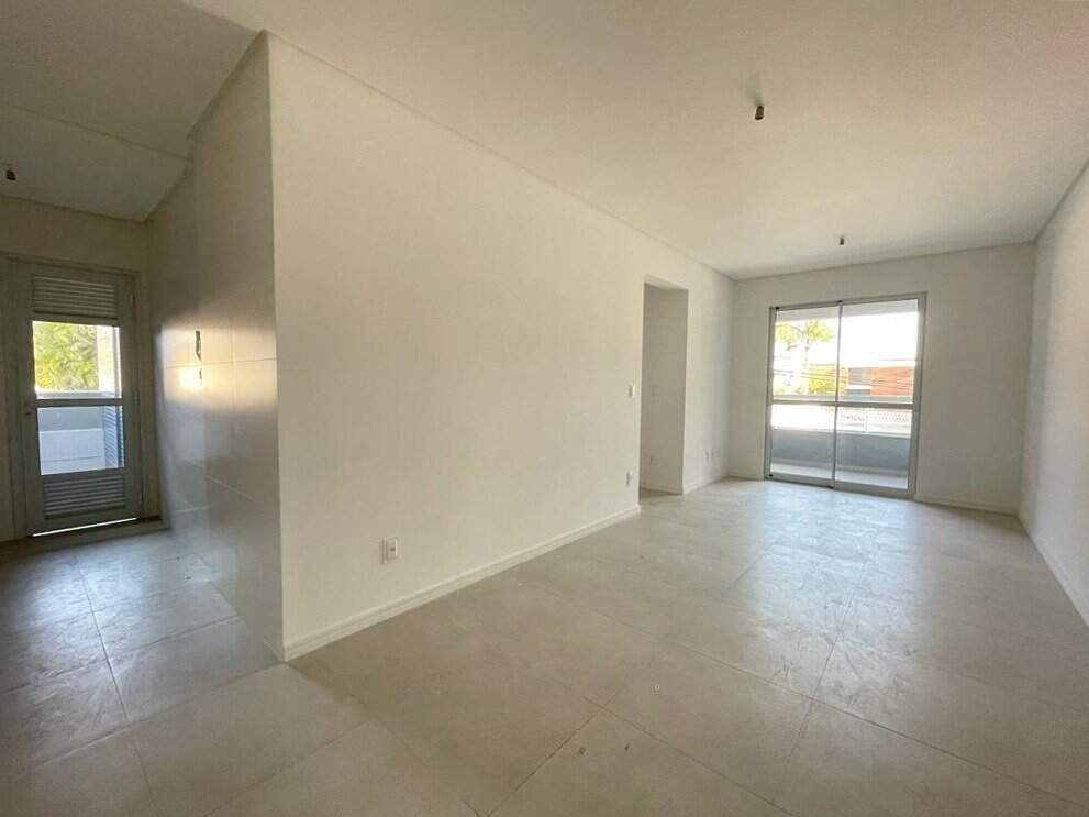 Apartamento à venda no Capoeiras: 