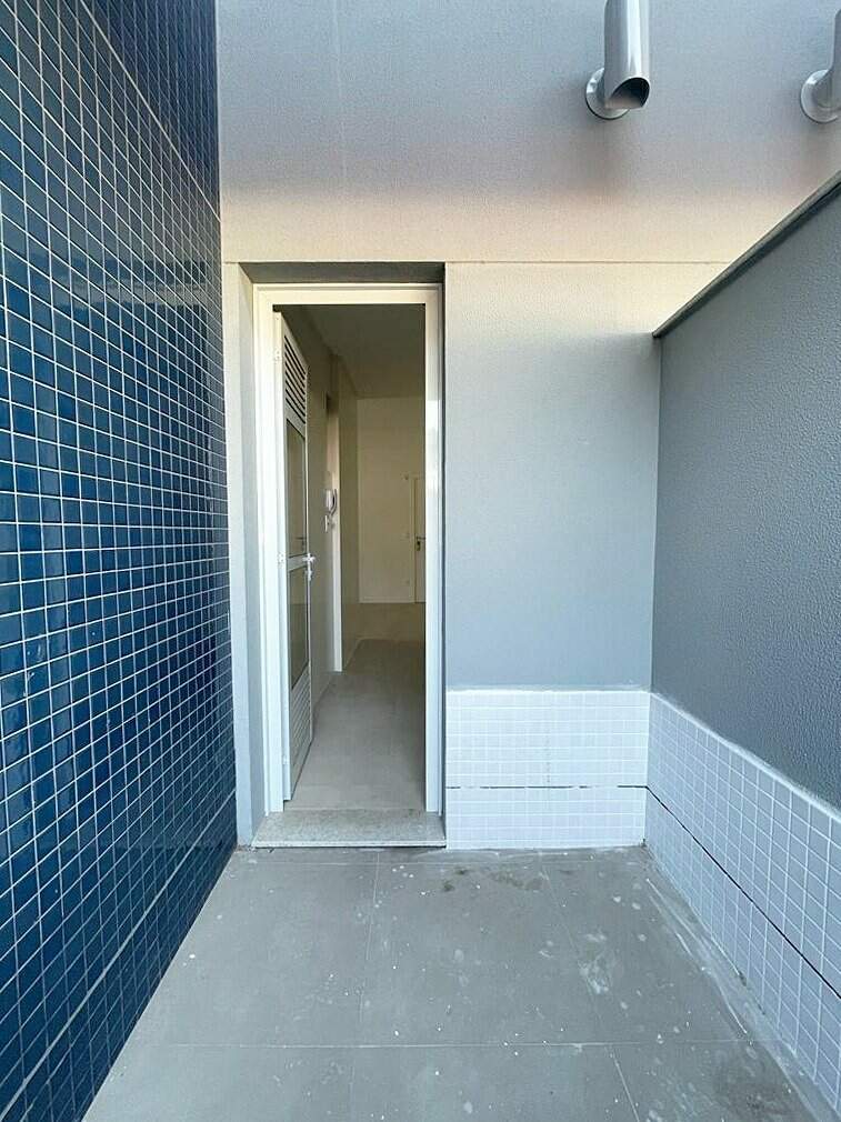 Apartamento à venda no Capoeiras: 